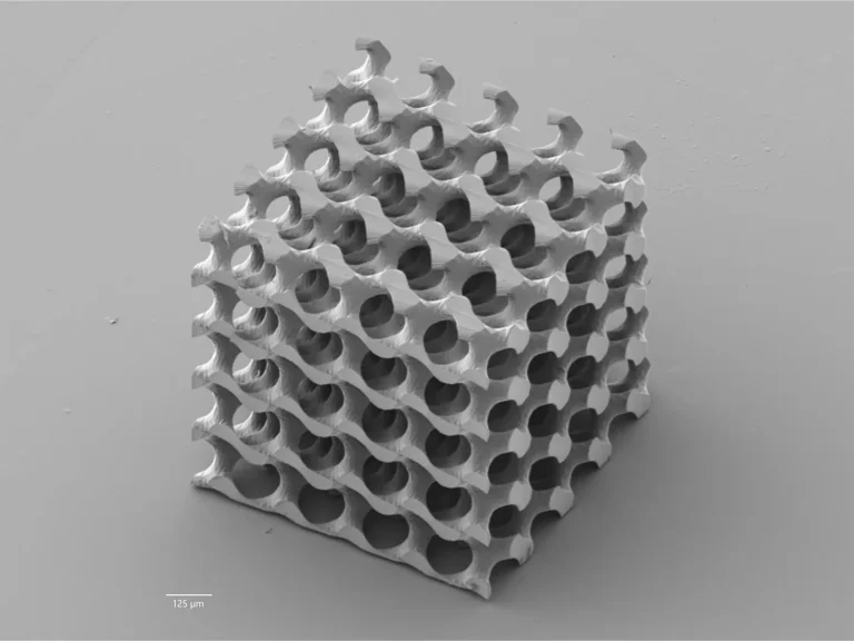 3D gyroid structure.